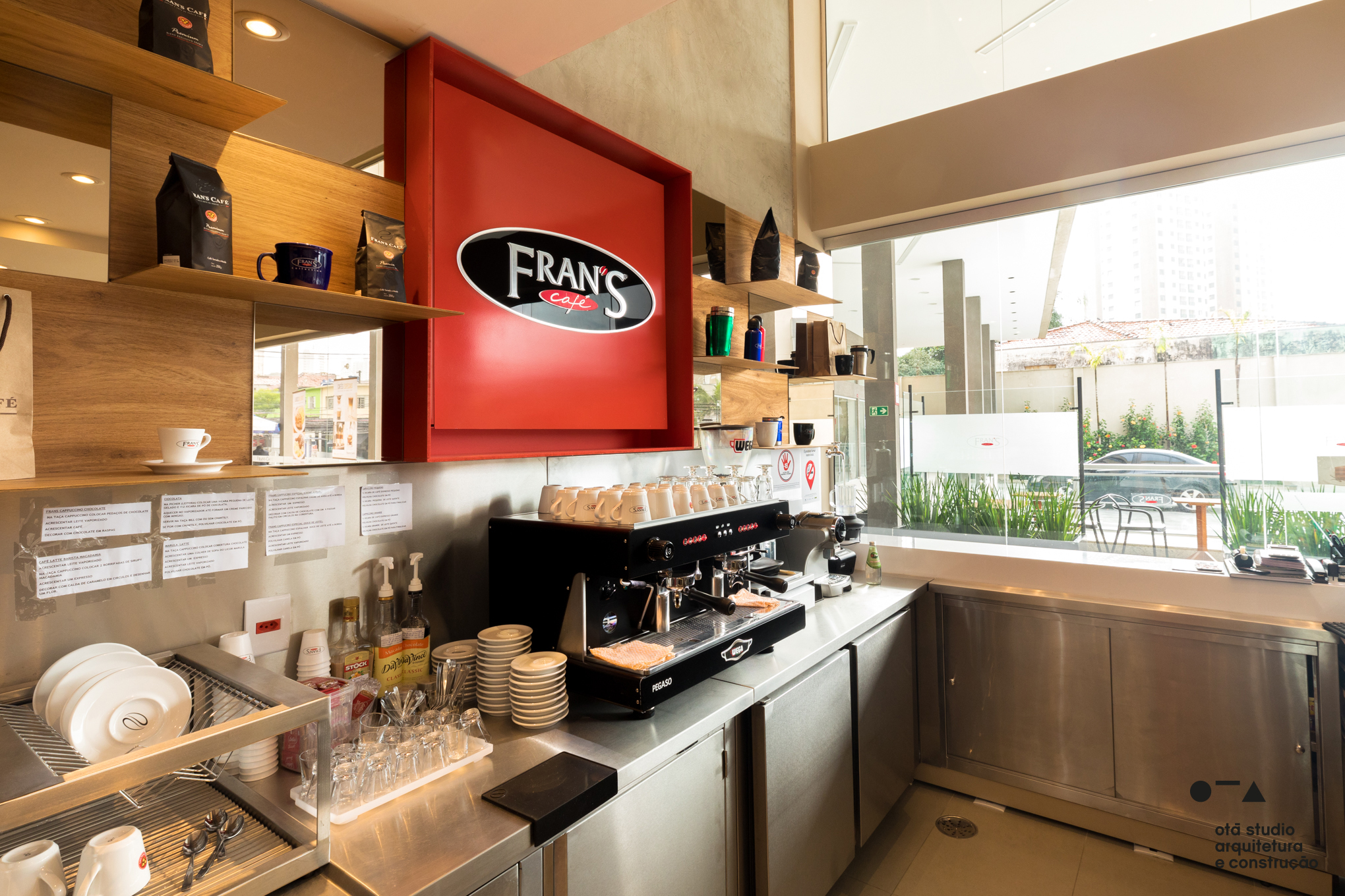 ota studio_frans café 006.jpg