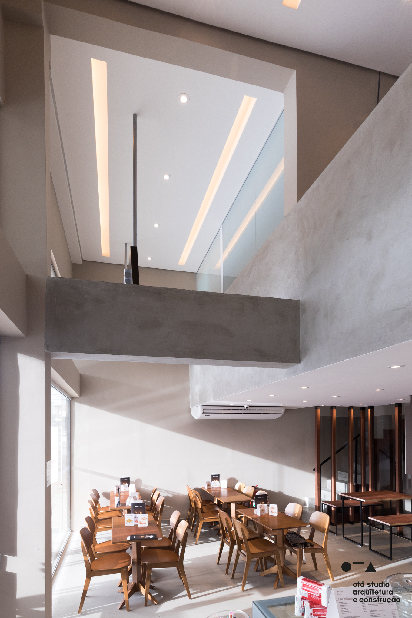 ota studio_frans café 008.jpg